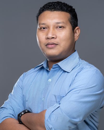 team-image